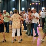 Les seniors barentinois lors du thé dansant à la salle Léo Lagrange.